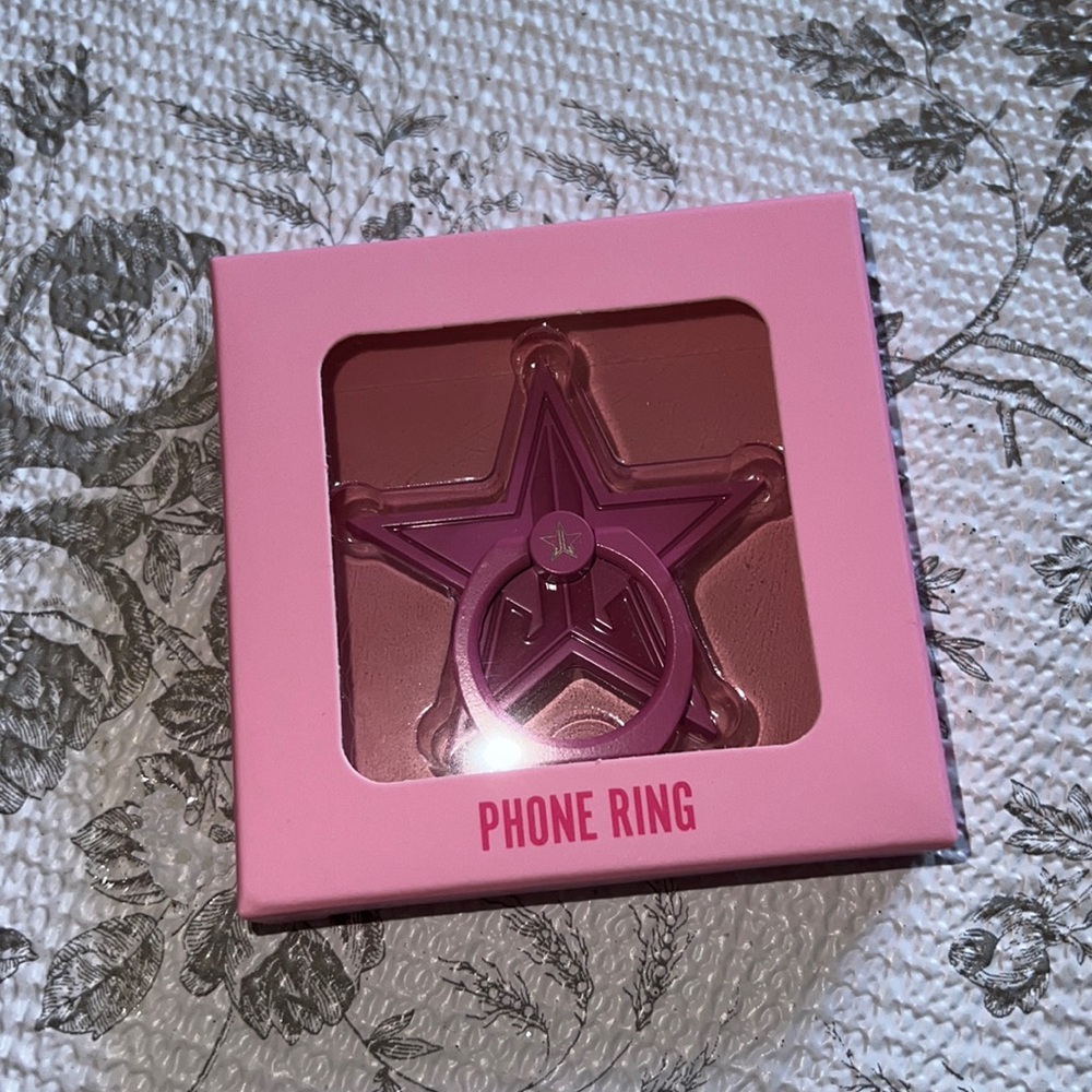 Jeffree Star phone ring